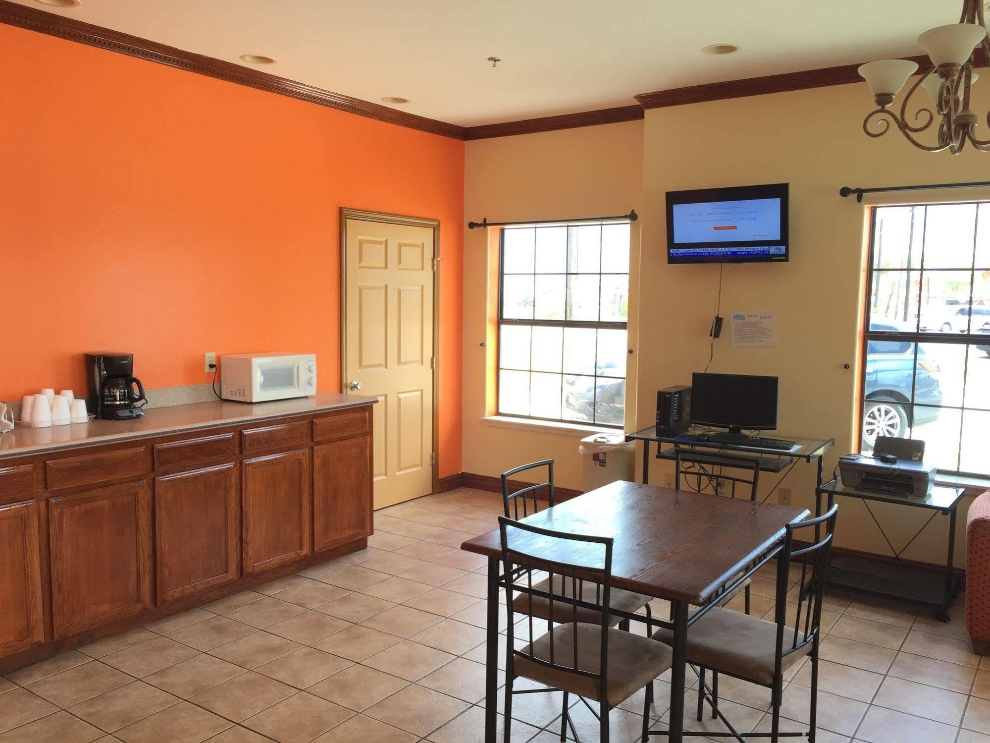Boca Chica Inn And Suites Brownsville Extérieur photo
